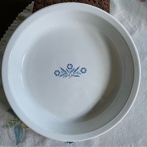 Vintage Corning Ware Blue Cornflower Pattern White Pie Dish. P-309. 9 inch
